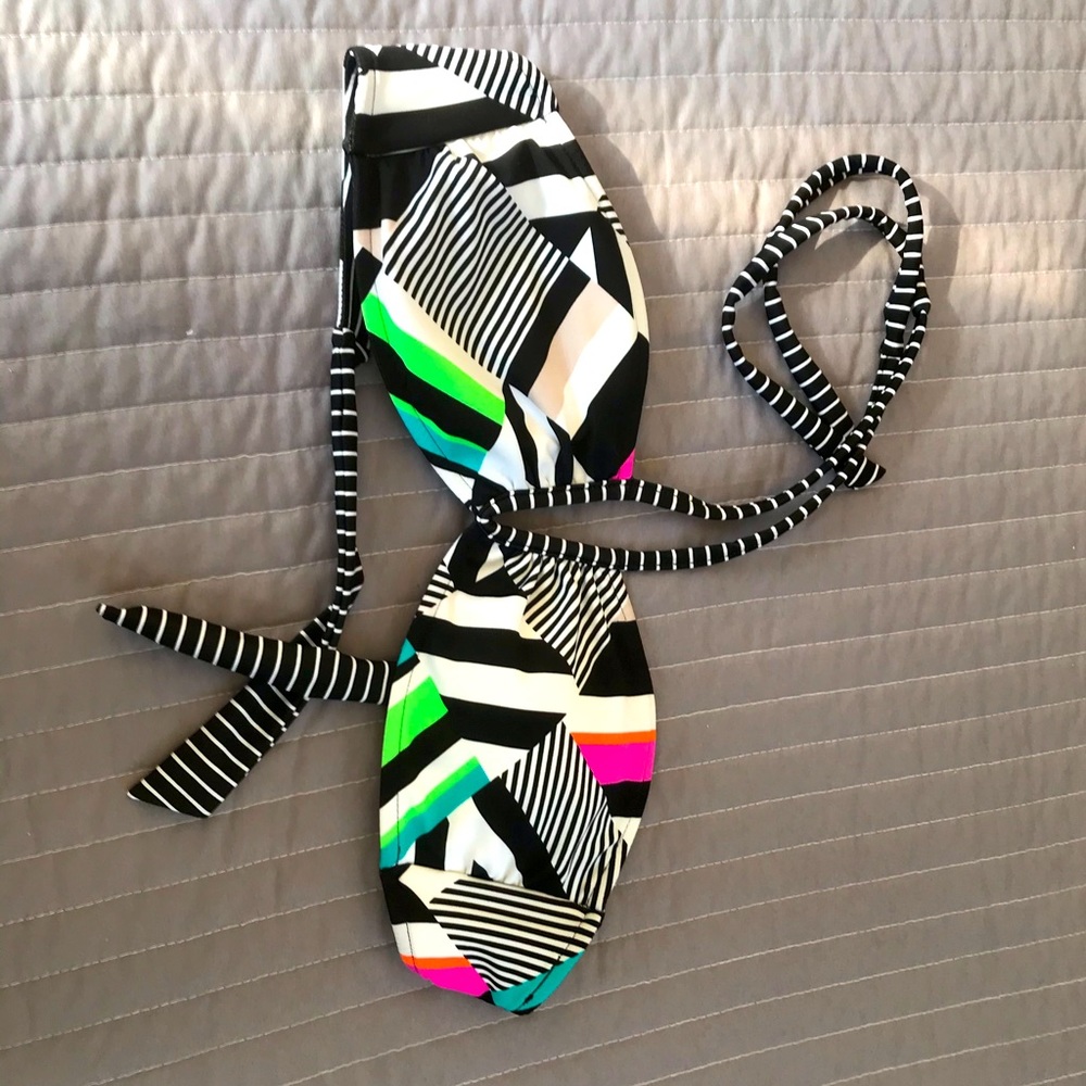 Hula Honey Reversible Bikini Set - Picture 6 of 7